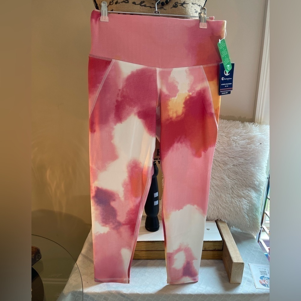 Nwt, Champion Pink Multi, Leggings, Athletic Wear. Capri Length, Size Medium